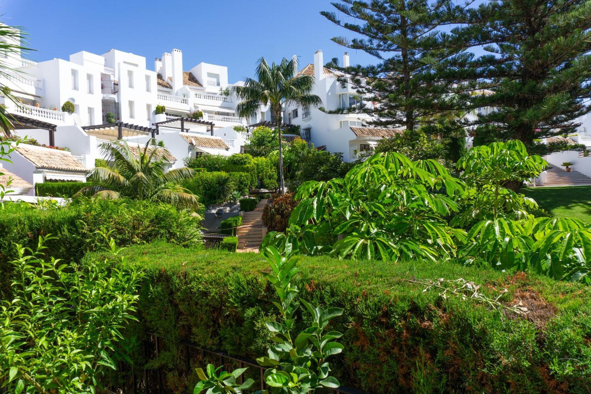 White Pearl J4 Apartamento Marbella