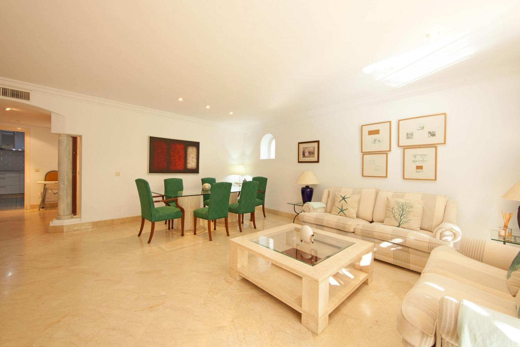 White Pearl J4 Apartamento *